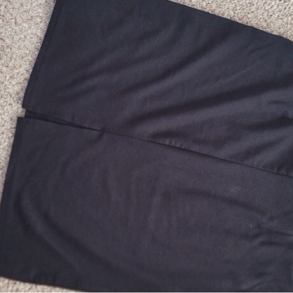 Classic 2010s Black pencil skirt - Picture 6 of 6